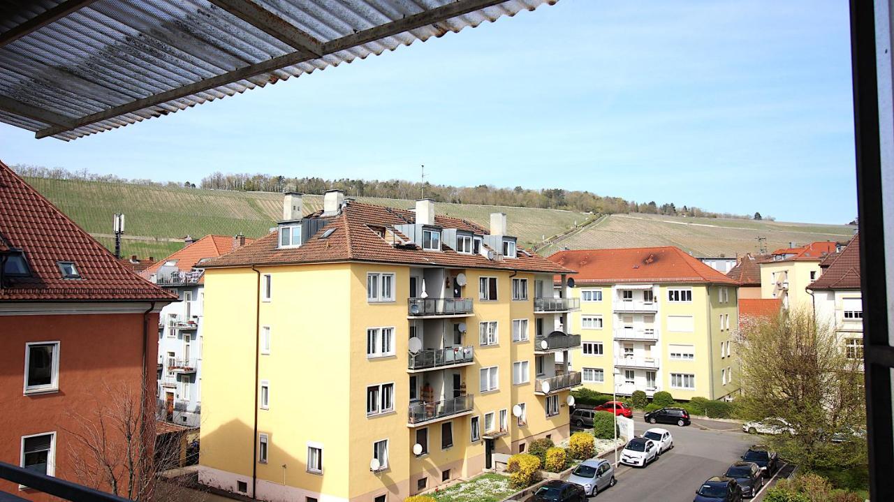 Großzügige Stadtwohnung - Garage, Balkon Wurzburgo Exterior foto